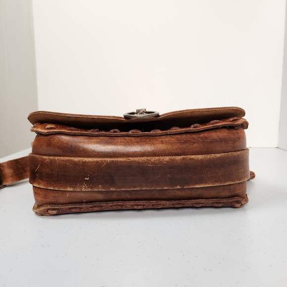 Vintage 1960s Mexican Tooled Leather Horse Lily Floral Crossbody Handbag Purse - Picture 7 of 12